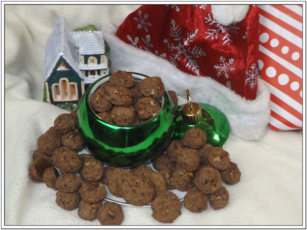 Santa's Everyday Elf Brownie Bites